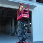 Hc0607ea-6-Meters-Auto-Level-Crawler-Scissor-Lift-with-CE-4.webp