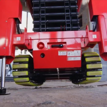 Factory Price! ZGMG 12m 320kg Used Tracked Crawler Scissor Lift for Rough Terrain